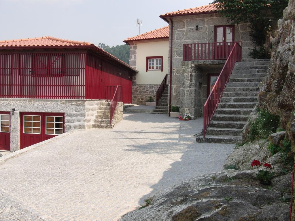 Quinta Do Riacho Villa Povoa de Lanhoso Exterior photo